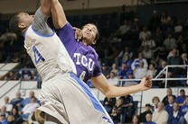 开云官网入口-季后赛首轮激战，最火爆的对决一网打尽！，季后赛首轮预测